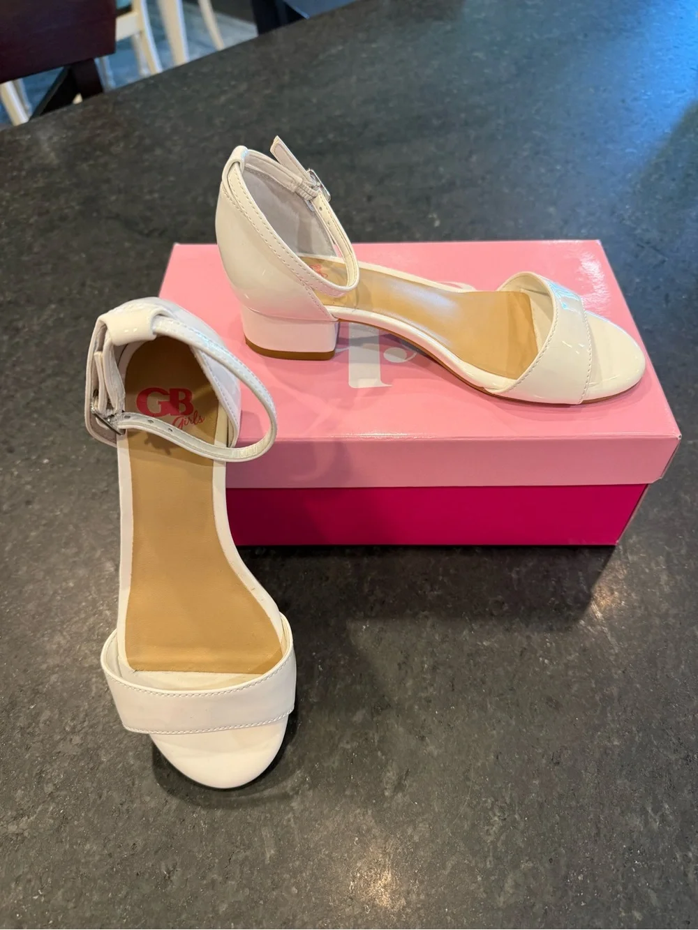 GB Girls Block-Girl White Patent Ankle-Strap Block Heel Sandals Sz 1